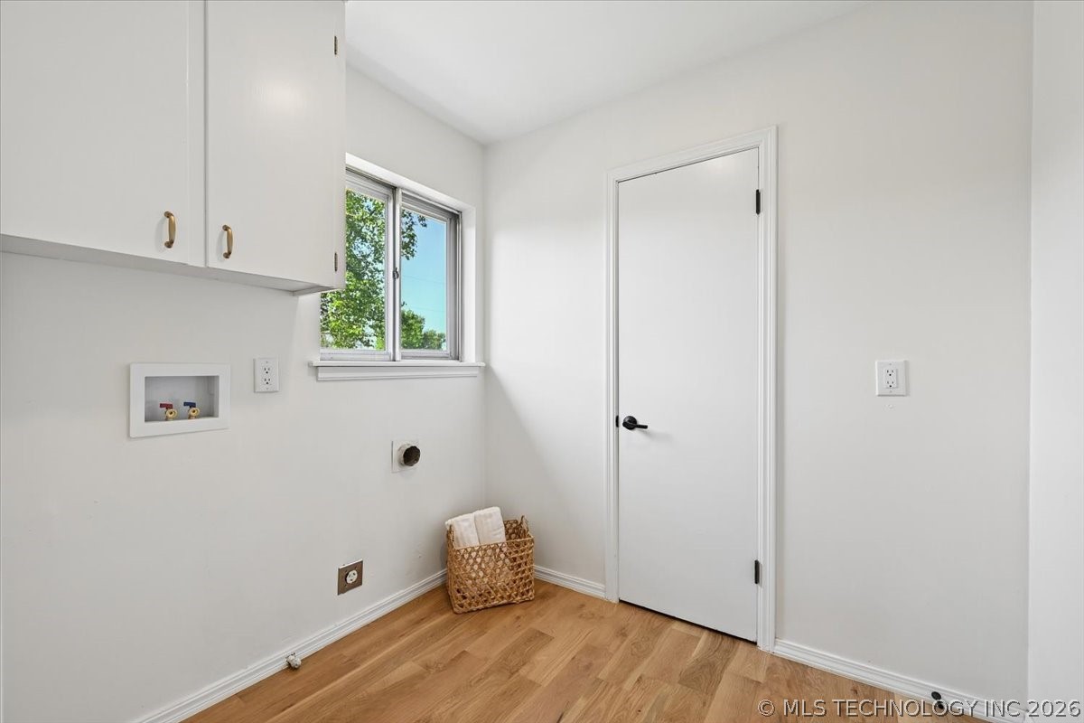 3748 E 48th Place Tulsa OK 74135