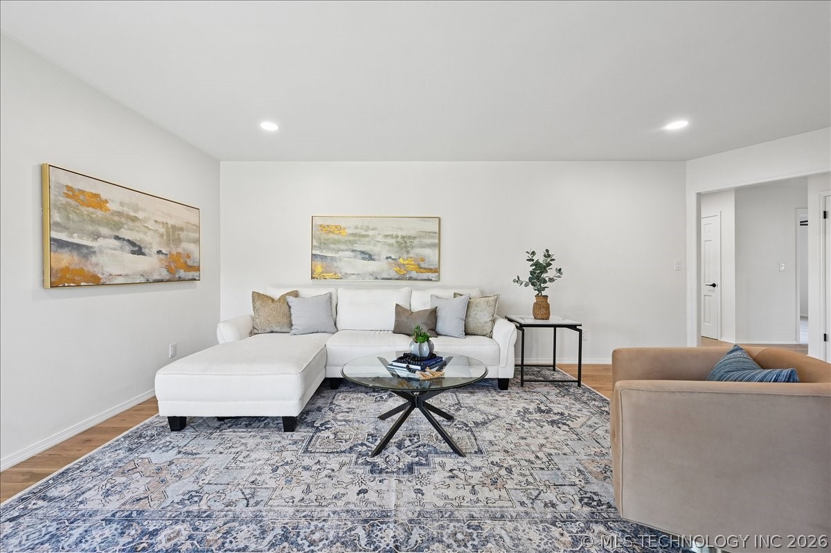 3748 E 48th Place Tulsa OK 74135