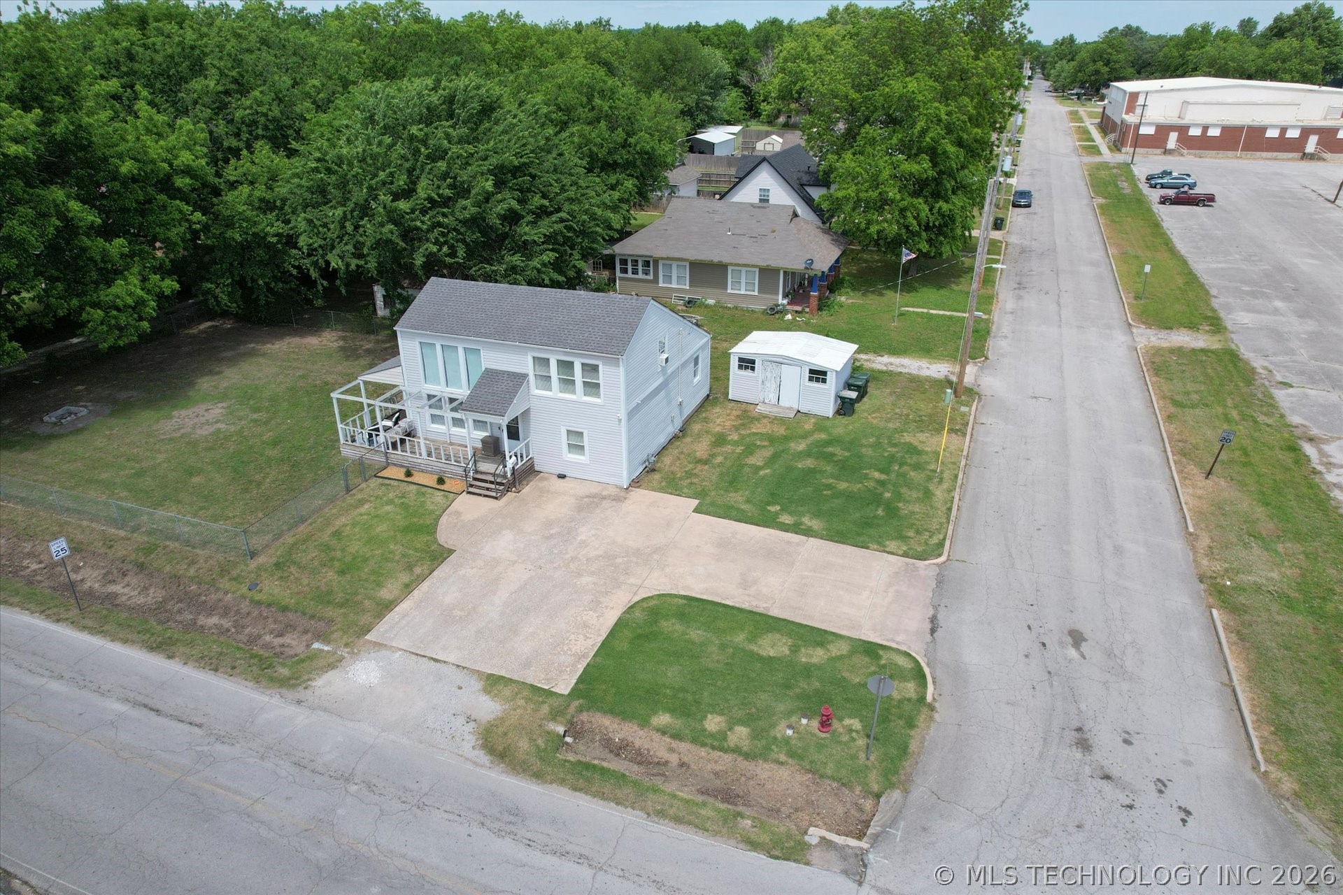 200 W Oak Street Skiatook OK 74070