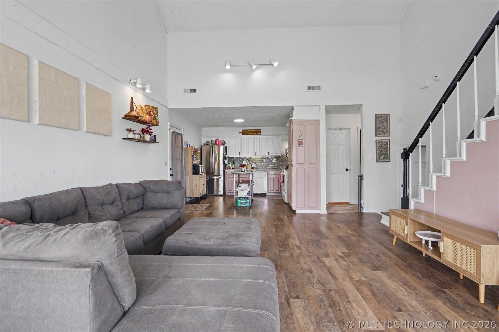200 W Oak Street Skiatook OK 74070