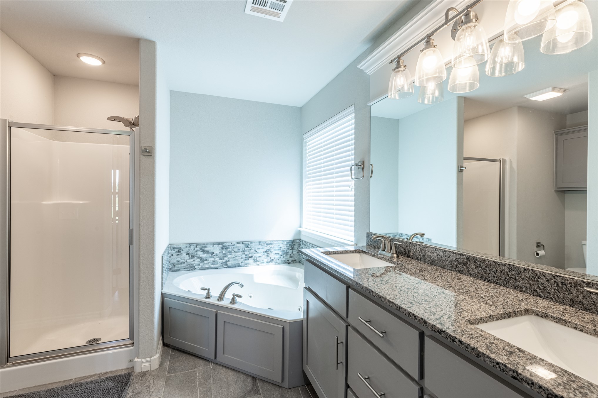 10168 E 445 Road Claremore OK 74017