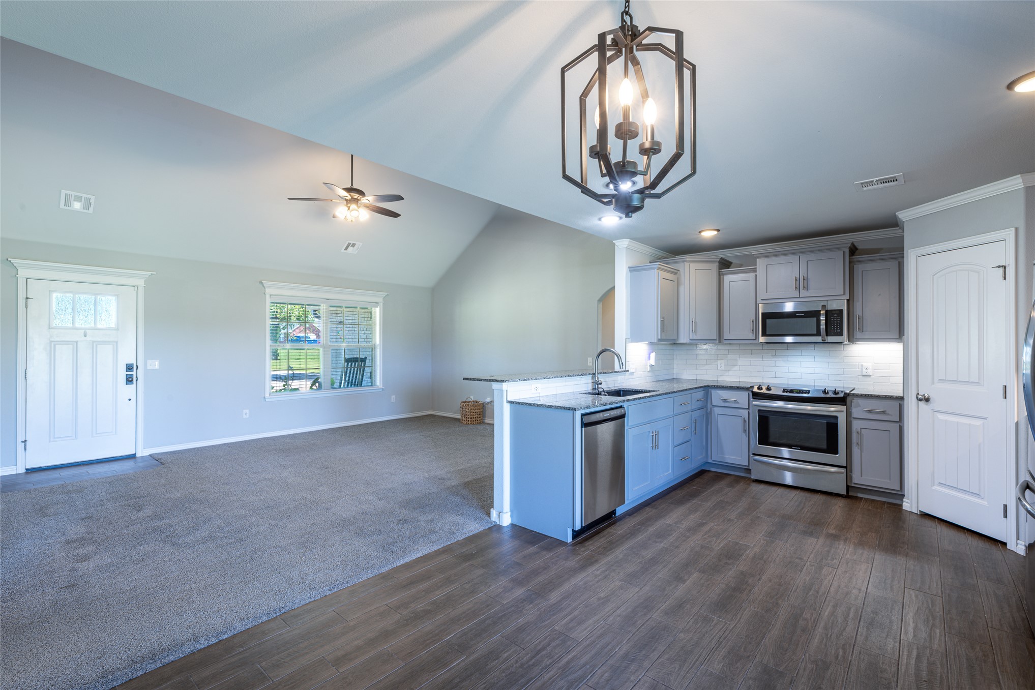 10168 E 445 Road Claremore OK 74017
