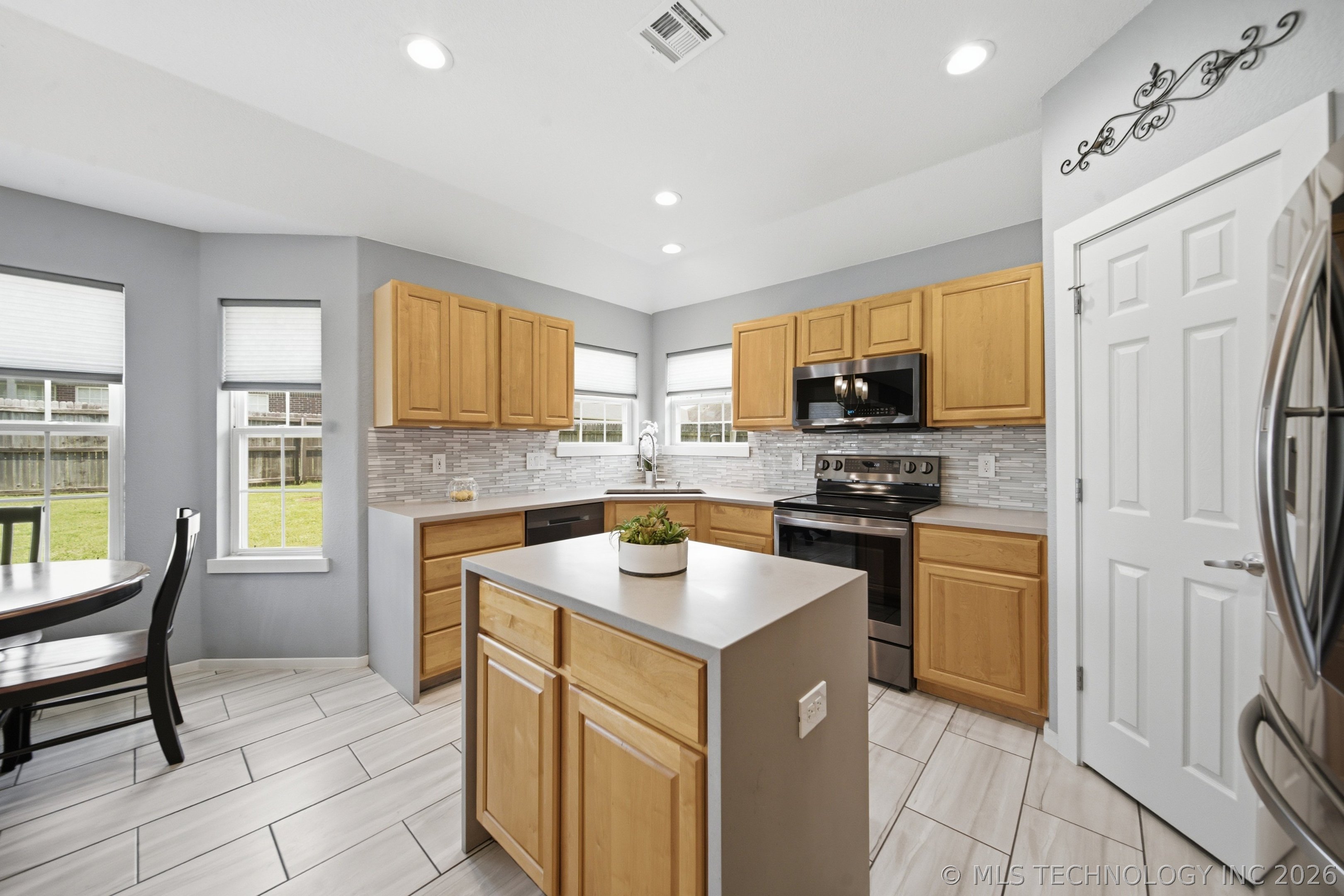 5809 N 32nd Street Broken Arrow OK 74014
