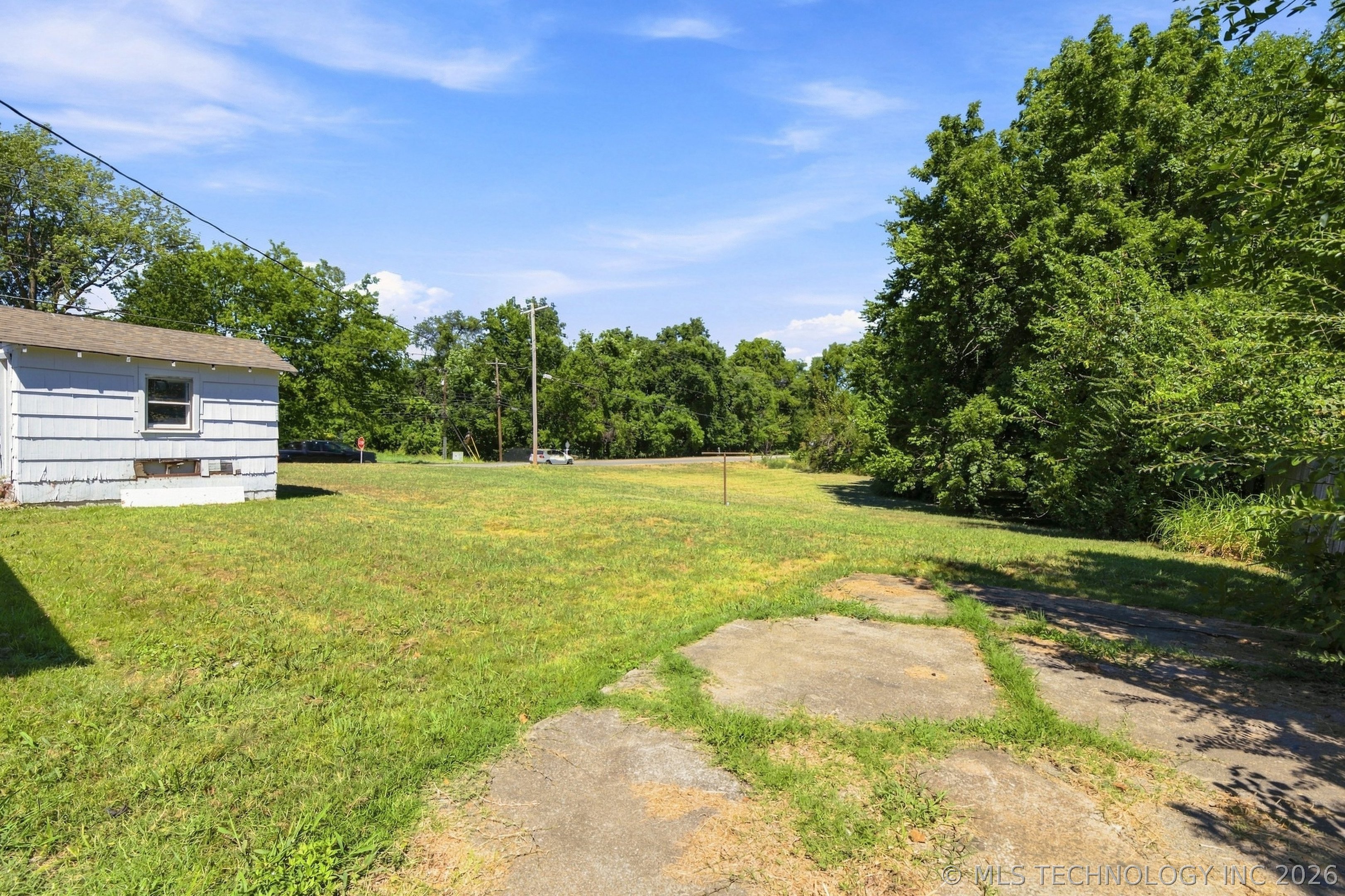 329 W Oak Street Coweta OK 74429