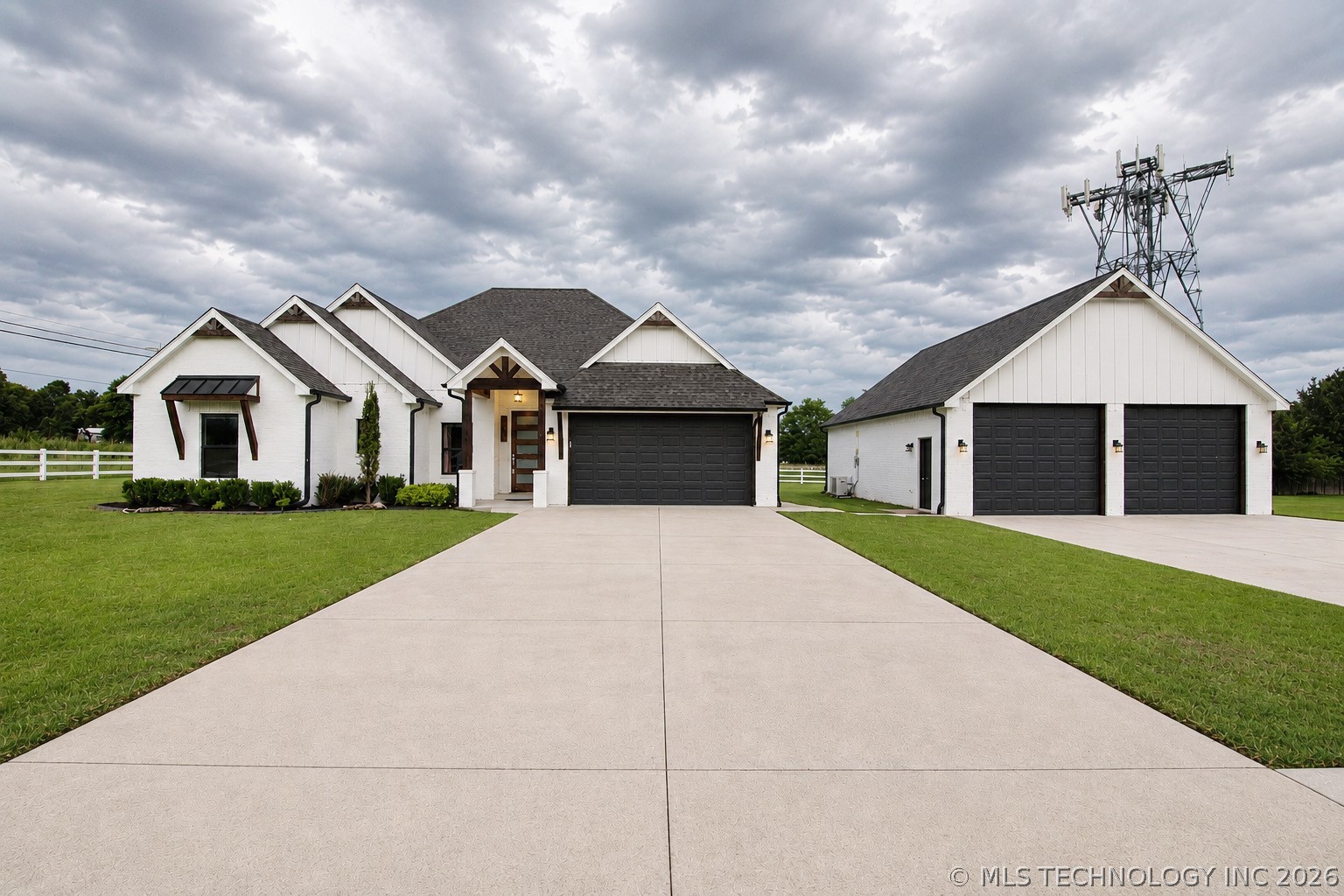 16107 S 251st East Avenue Coweta OK 74429