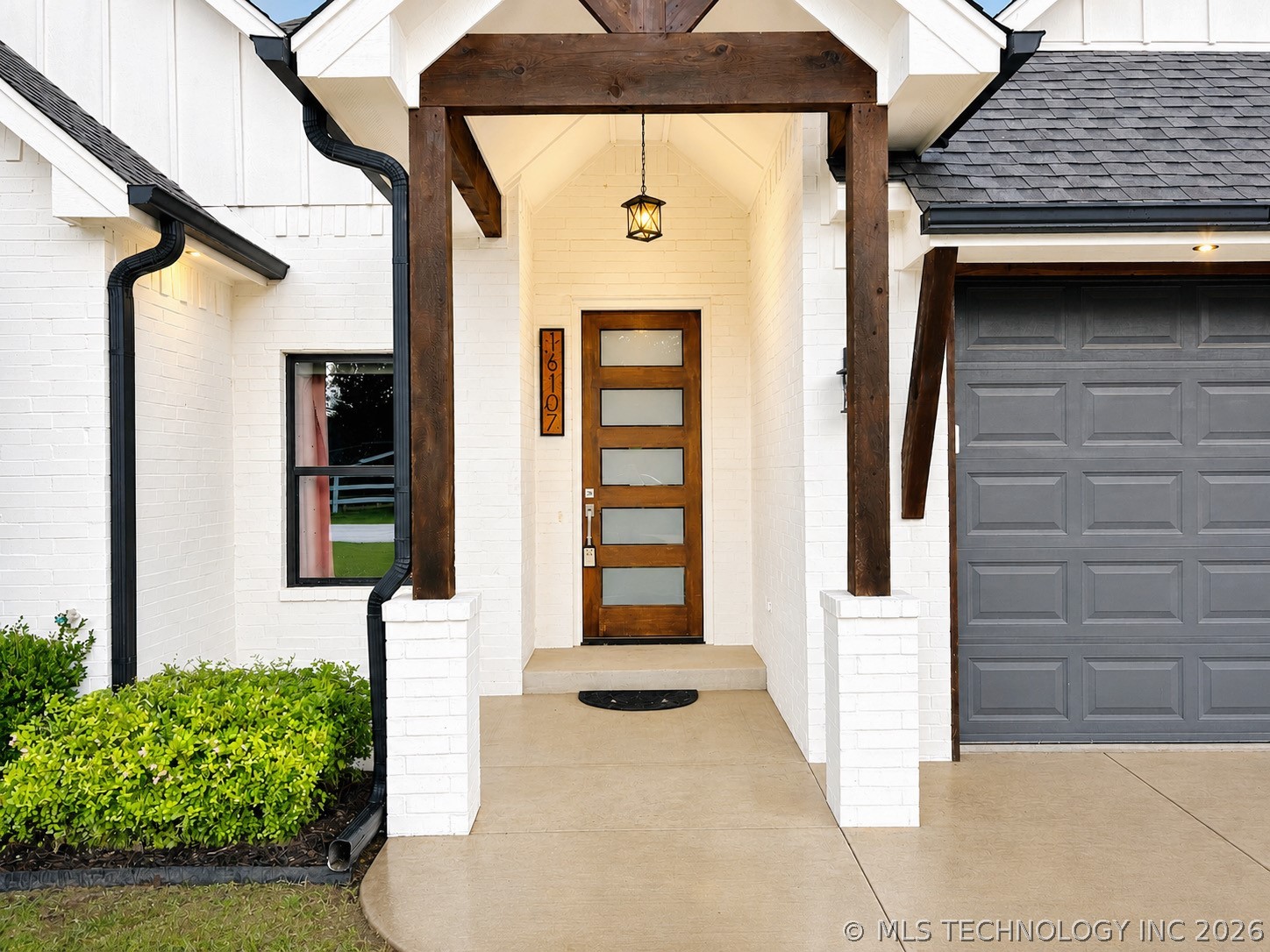 16107 S 251st East Avenue Coweta OK 74429