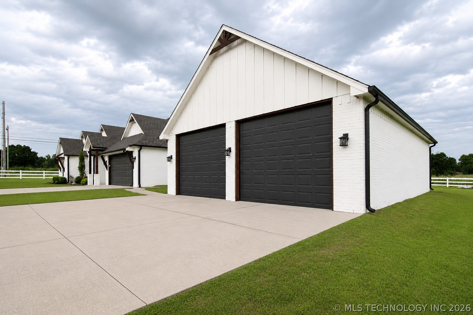 16107 S 251st East Avenue Coweta OK 74429