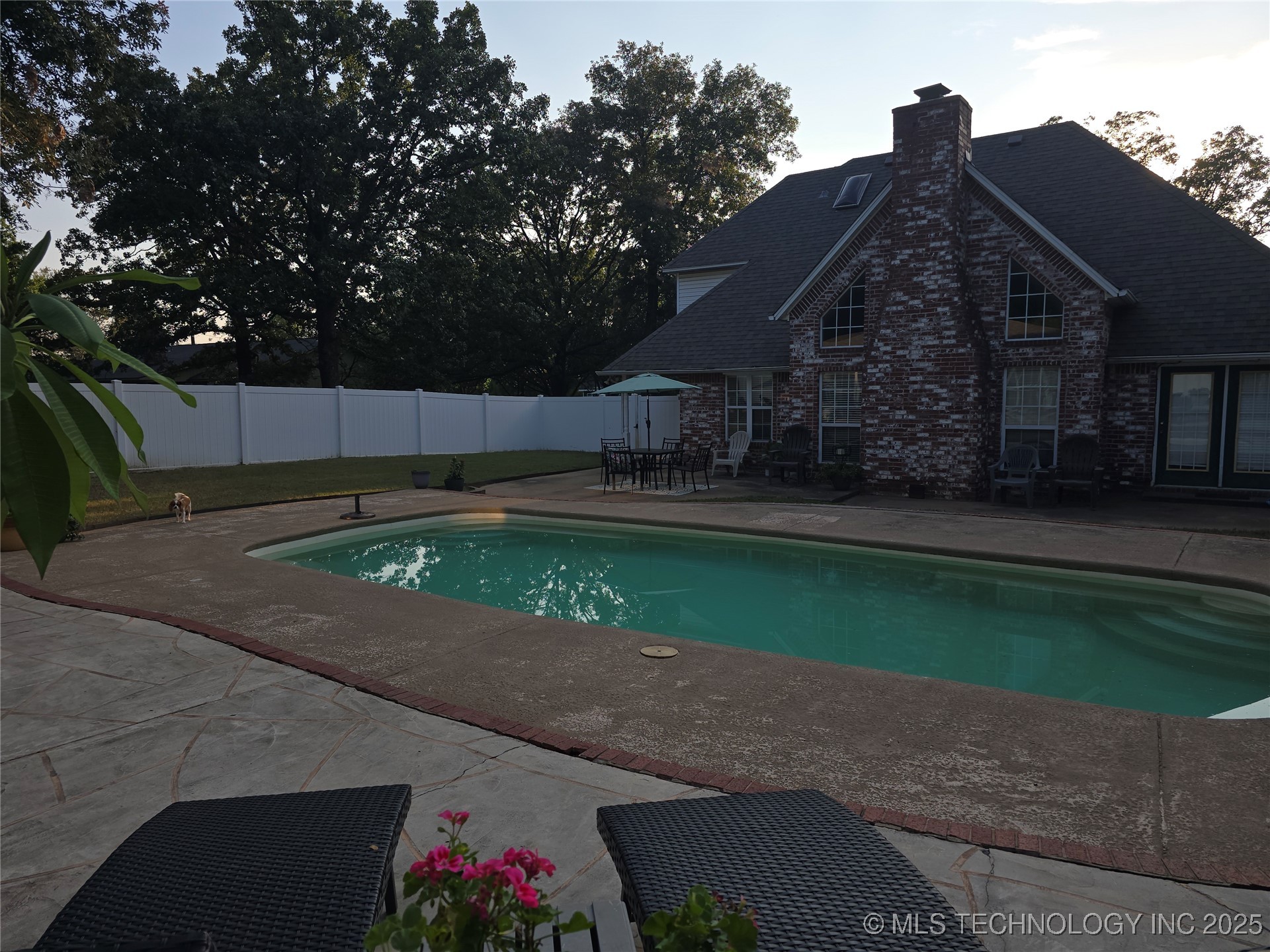 906 N 14 Street Henryetta OK 74437