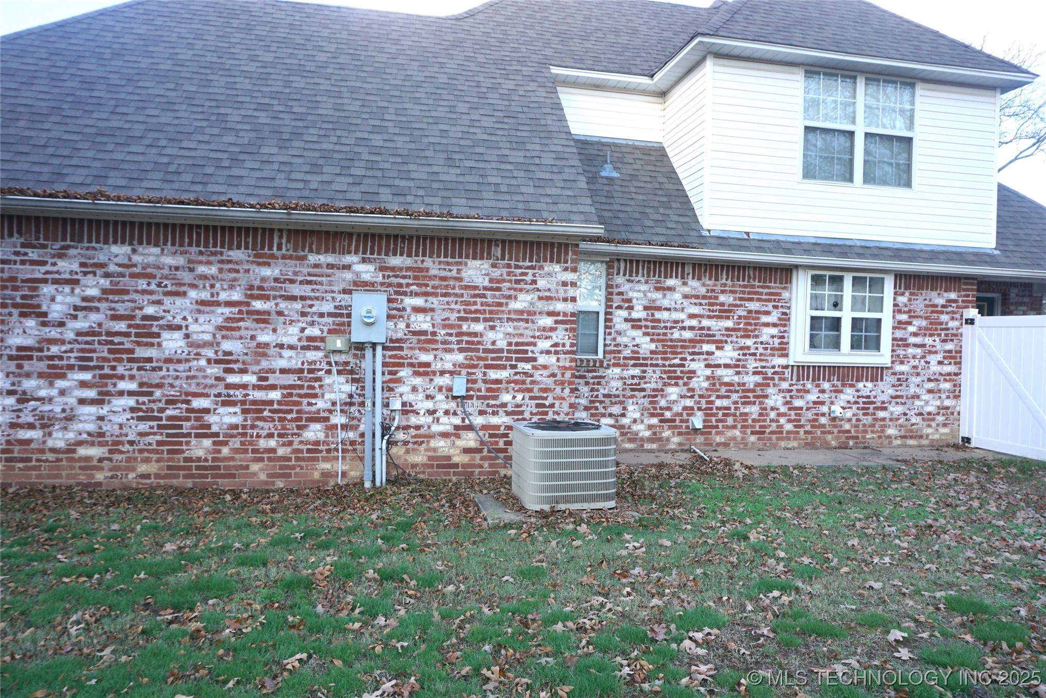 906 N 14 Street Henryetta OK 74437