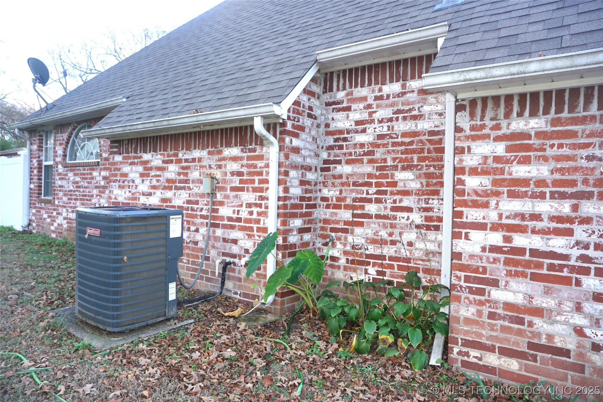 906 N 14 Street Henryetta OK 74437