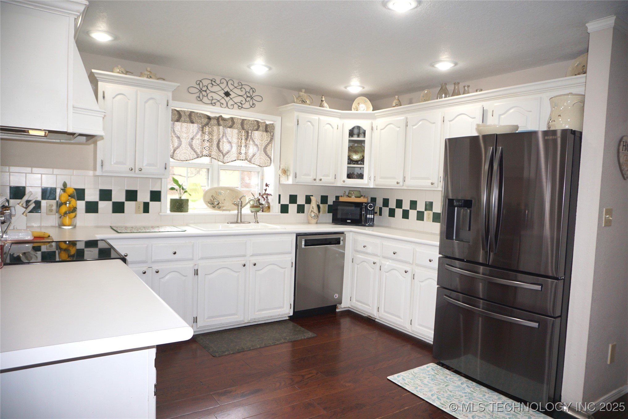 906 N 14 Street Henryetta OK 74437