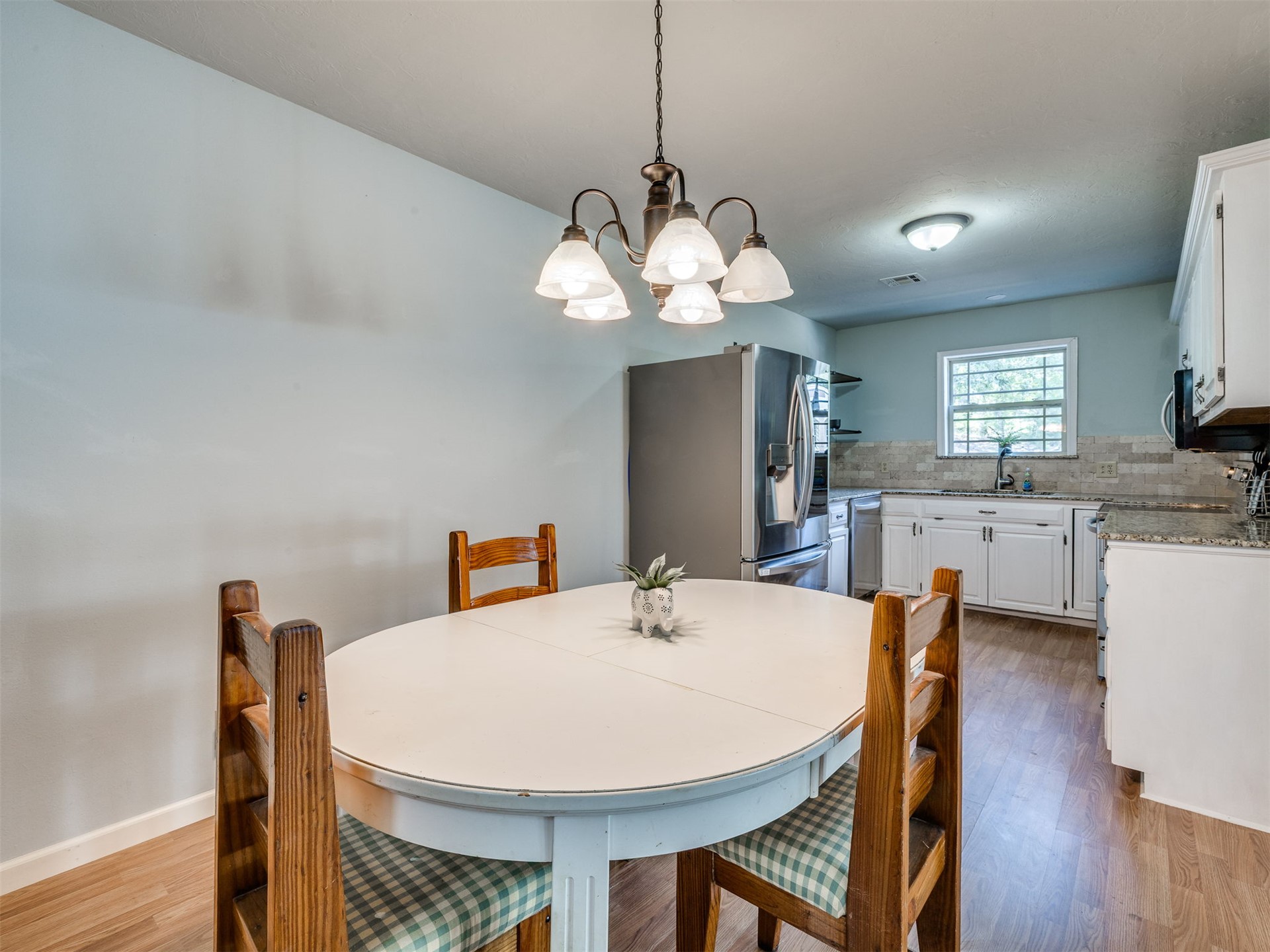 387 Holiday Hills Road Eufaula OK 74432