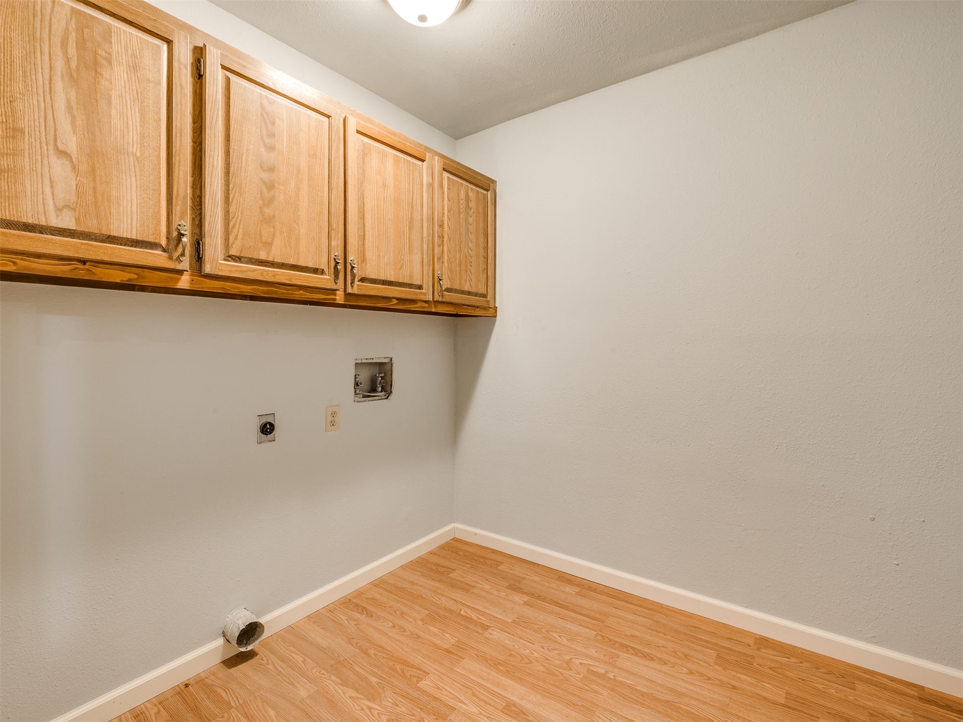 387 Holiday Hills Road Eufaula OK 74432