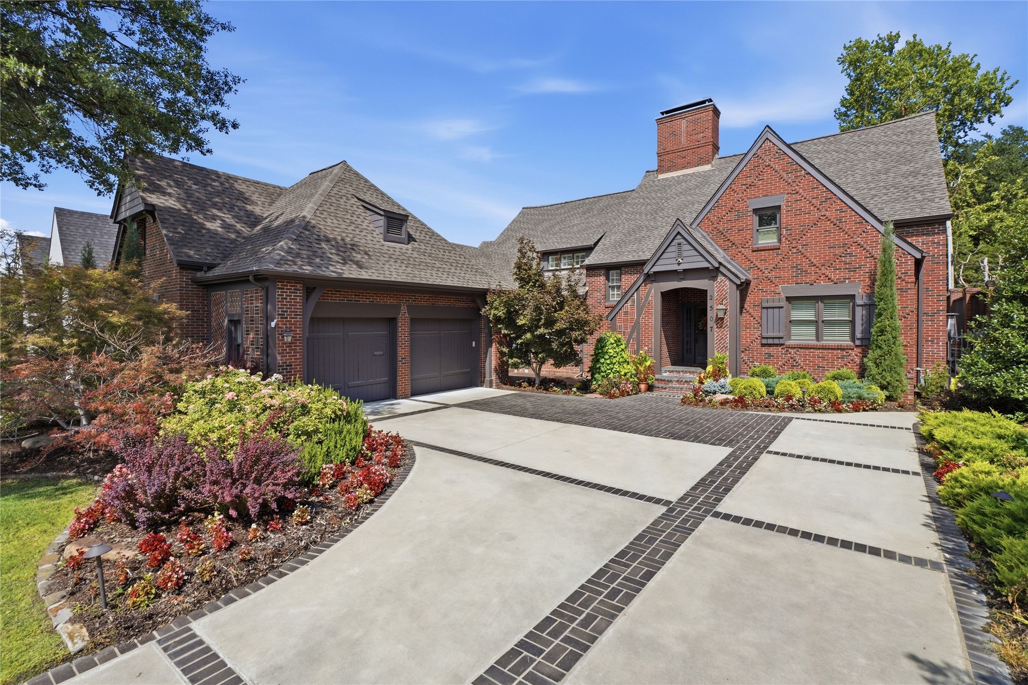 2507 S Columbia Avenue Tulsa OK 74114