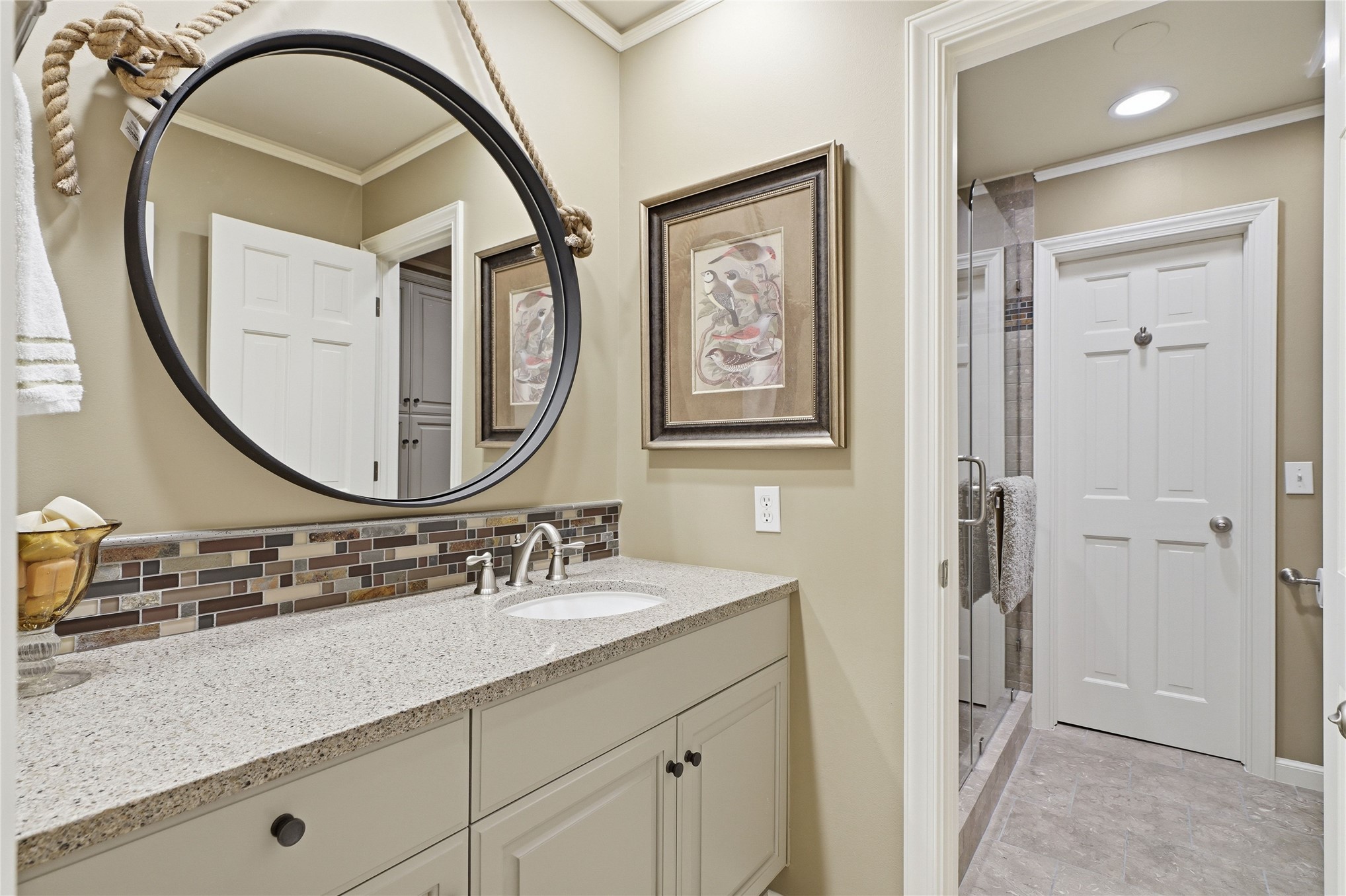 2507 S Columbia Avenue Tulsa OK 74114