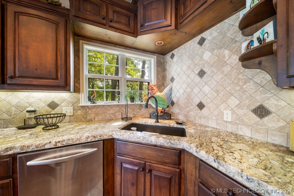 1492 Southpointe Road Eucha OK 74342