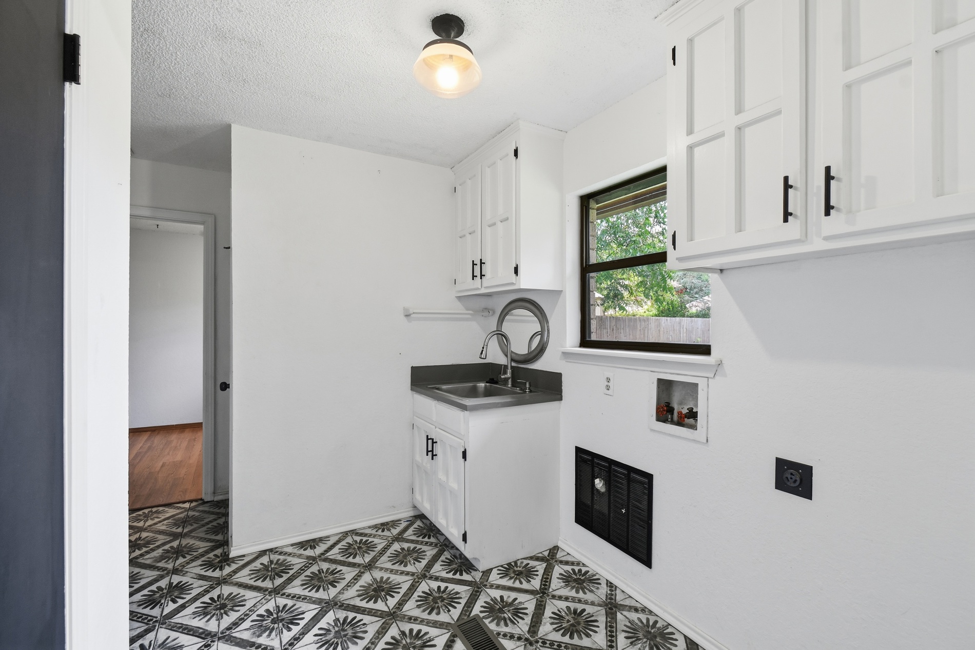 5008 E 97th Place Tulsa OK 74137