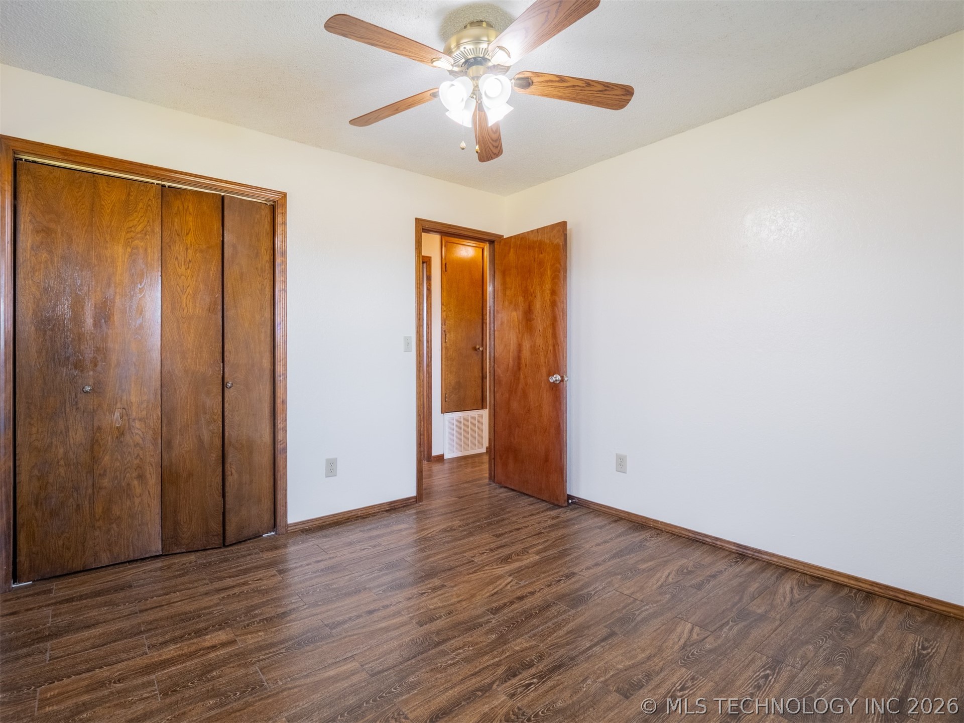 2094 Hartshorne Adamson Road Hartshorne OK 74547
