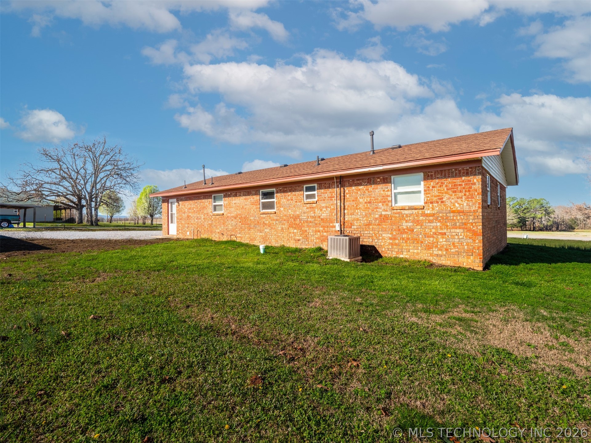 2094 Hartshorne Adamson Road Hartshorne OK 74547