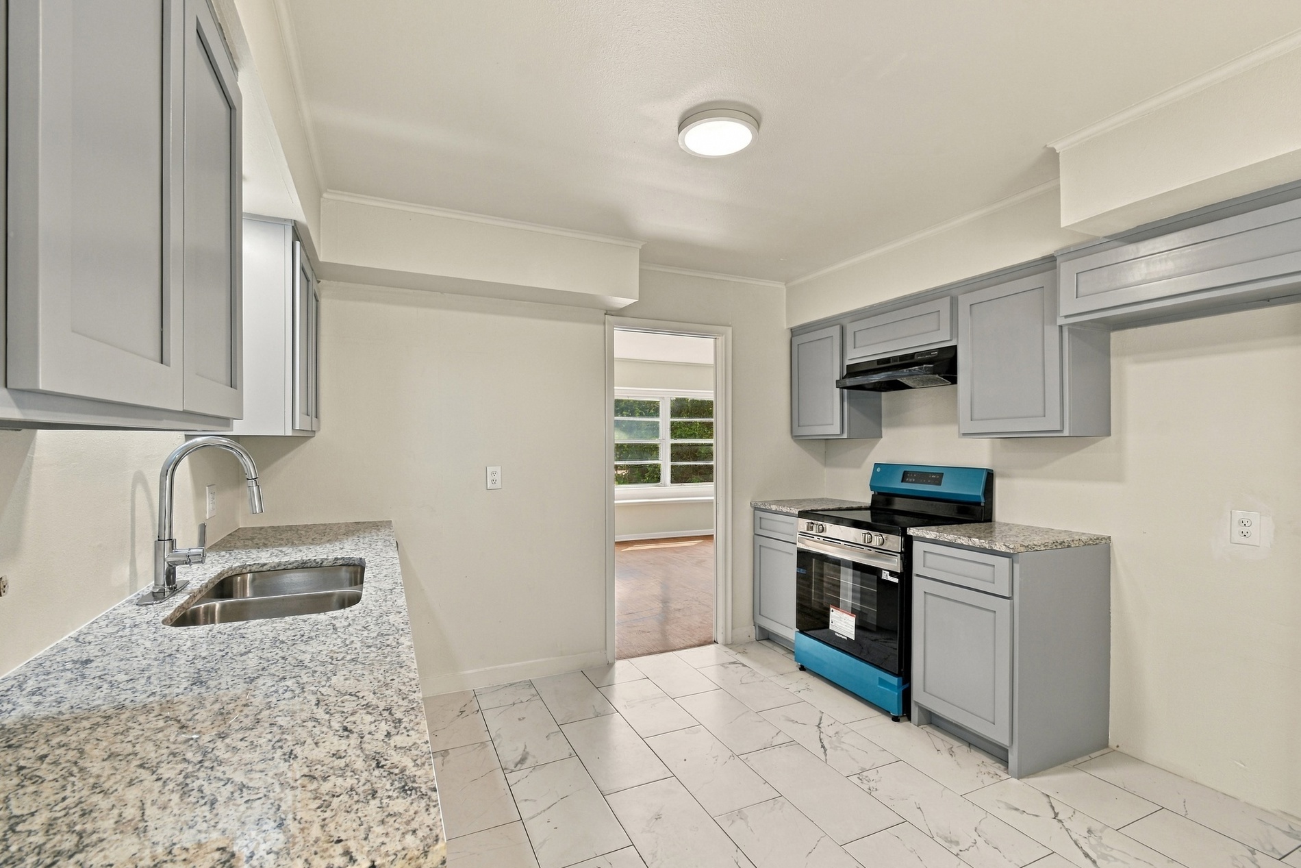 1137 N Union Place Tulsa OK 74127