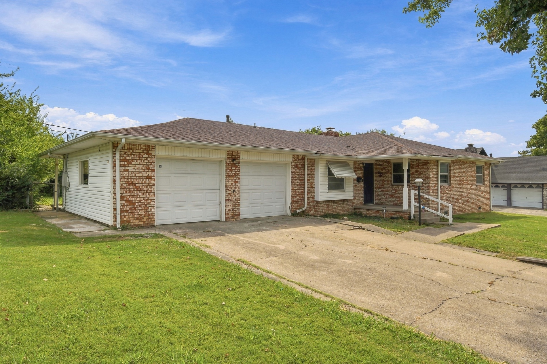 1137 N Union Place Tulsa OK 74127