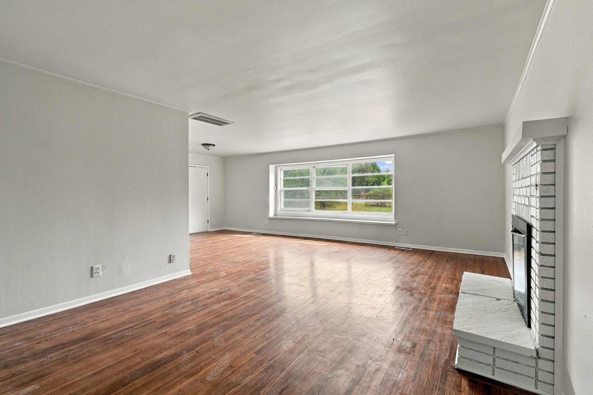 1137 N Union Place Tulsa OK 74127