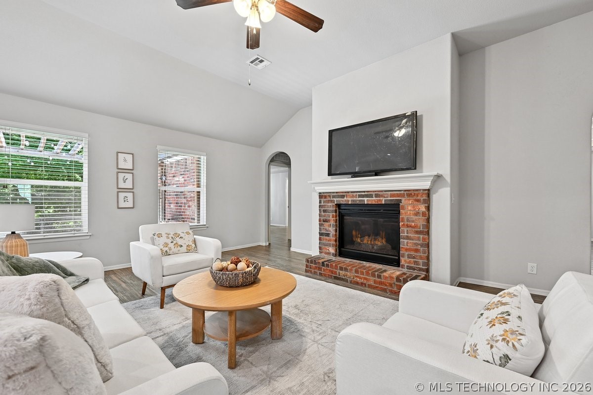 3121 W Fredericksburg Street Broken Arrow OK 74011
