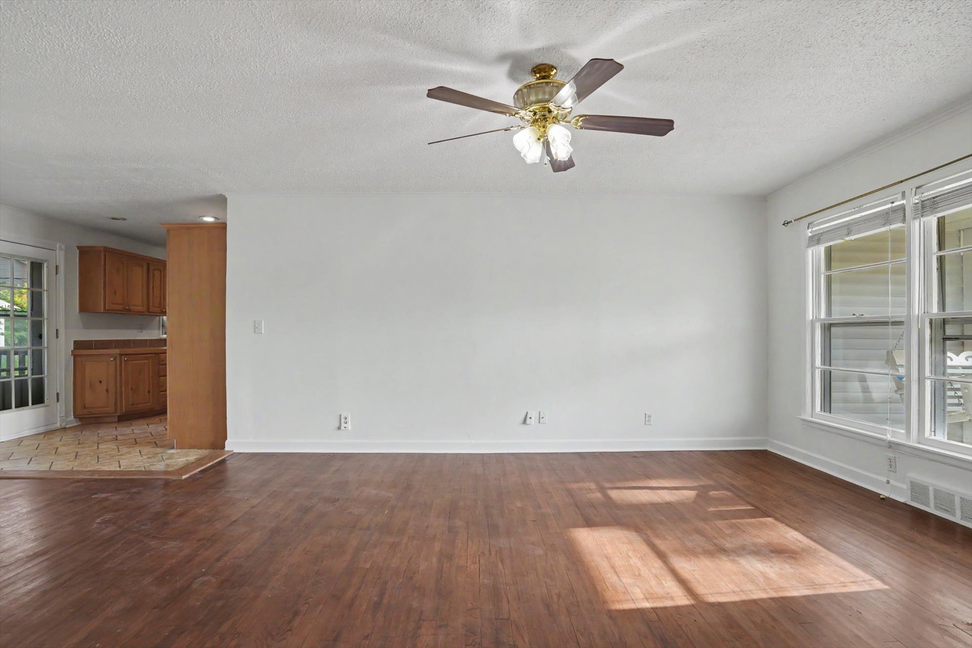 239 N Davis Avenue Claremore OK 74017
