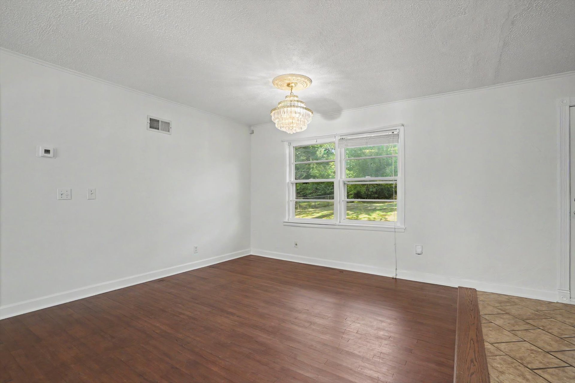 239 N Davis Avenue Claremore OK 74017