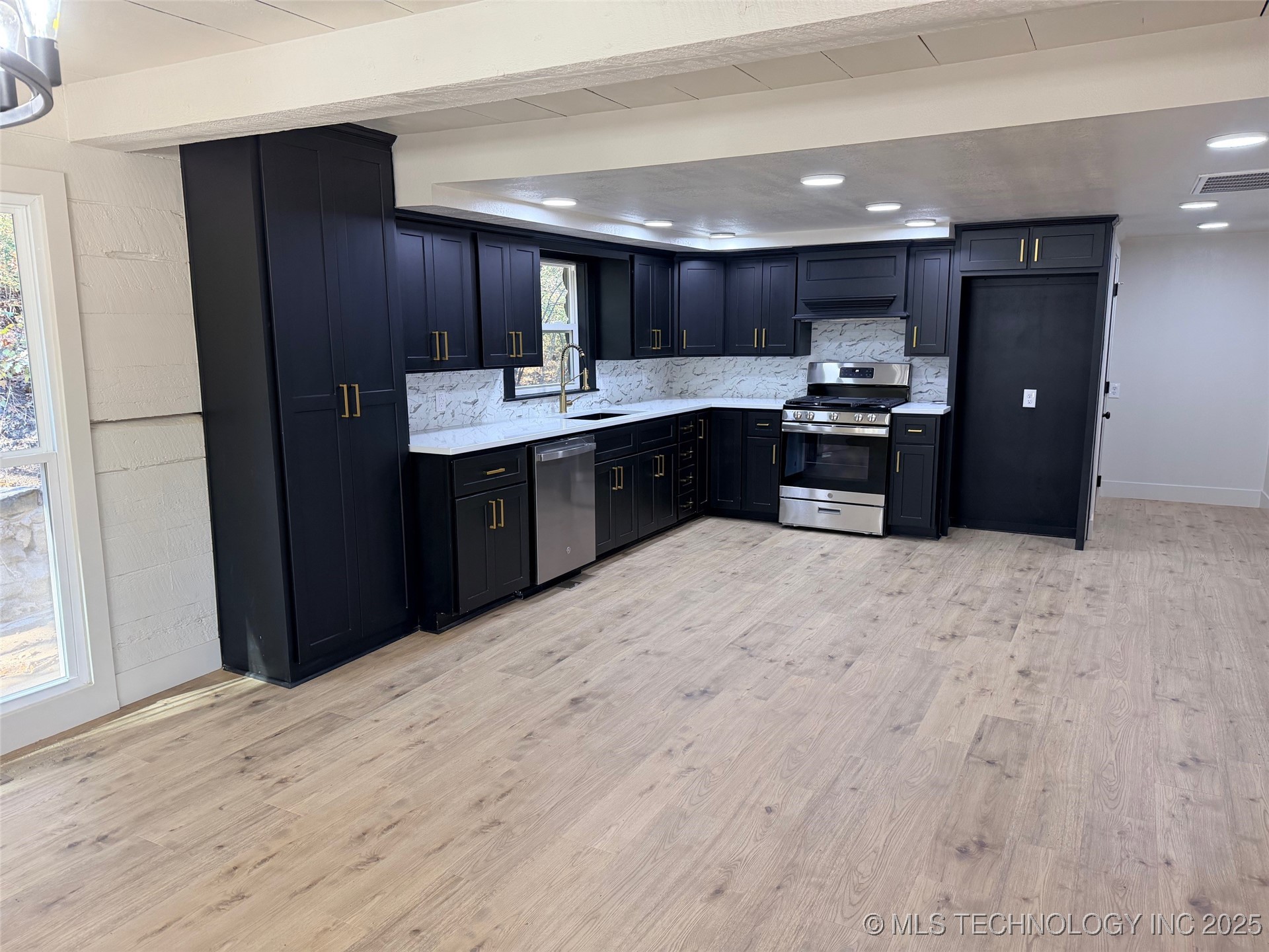 1209 W Ragan Street Henryetta OK 74437