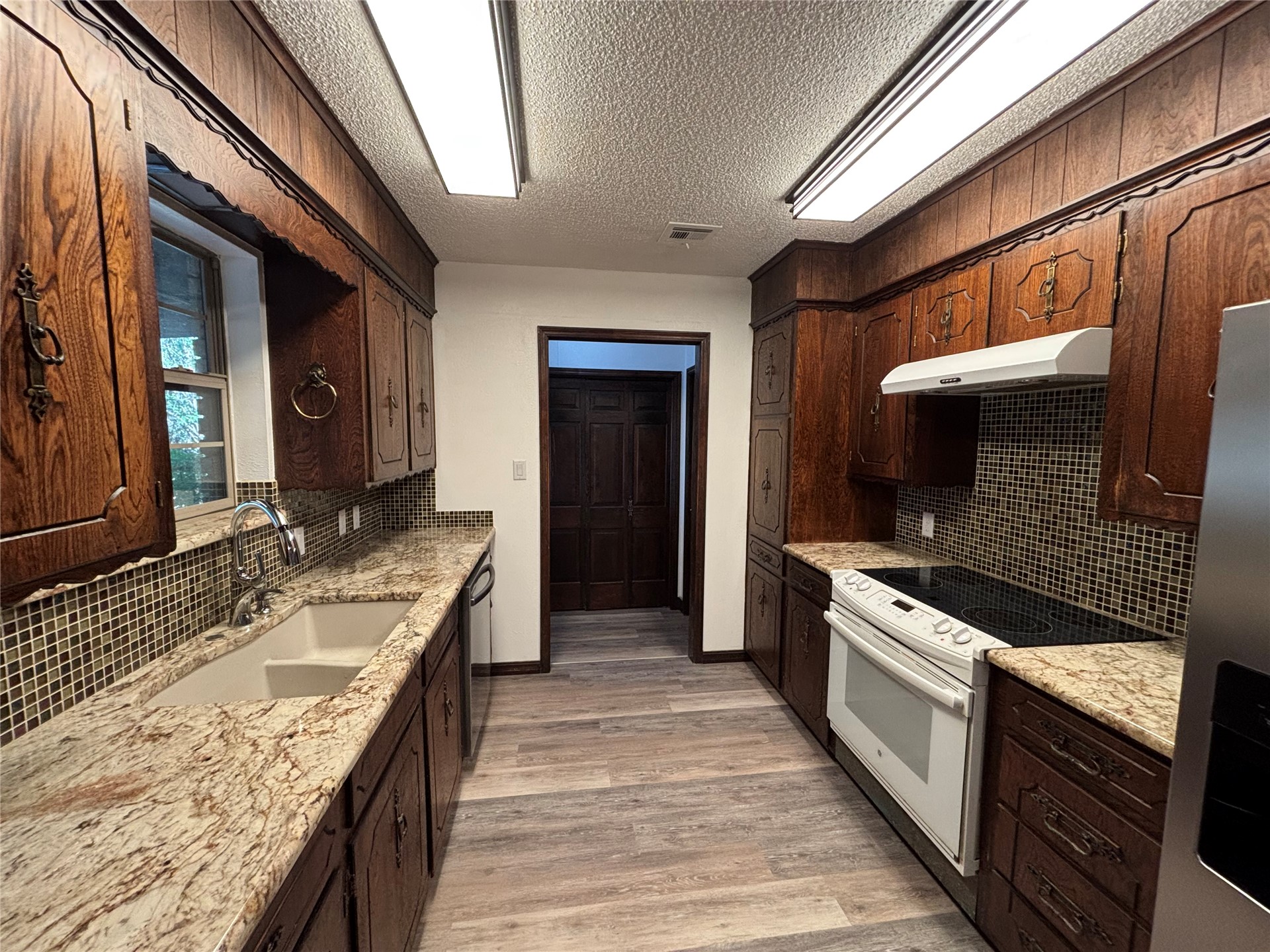 367 W Cliff Drive Atoka OK 74525