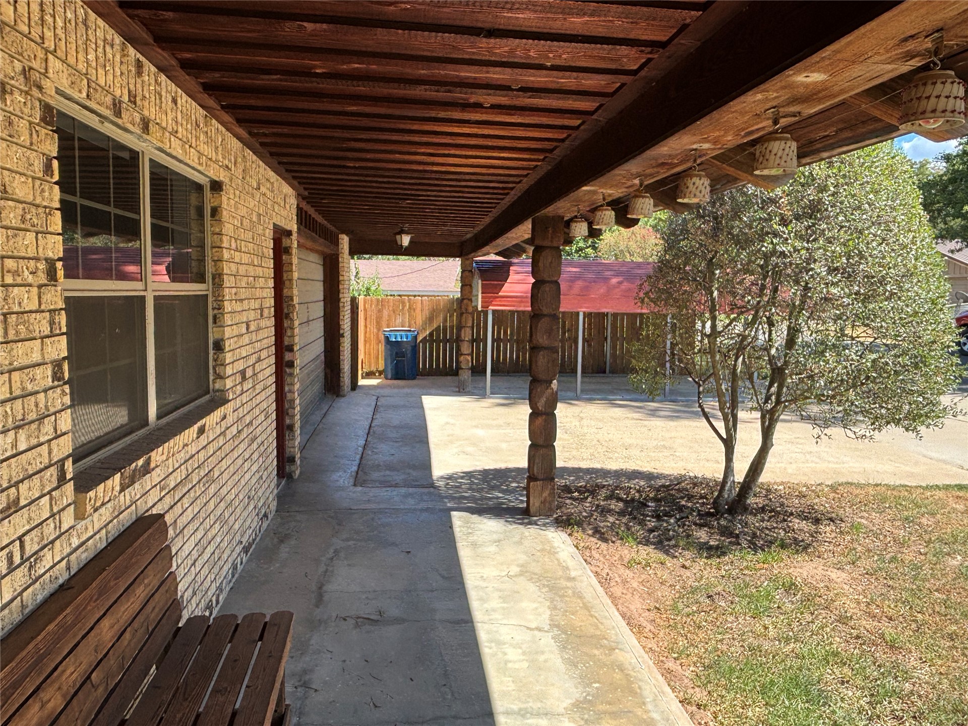 367 W Cliff Drive Atoka OK 74525