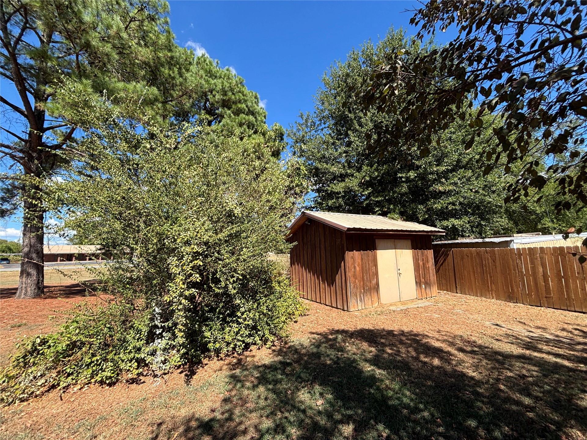 367 W Cliff Drive Atoka OK 74525