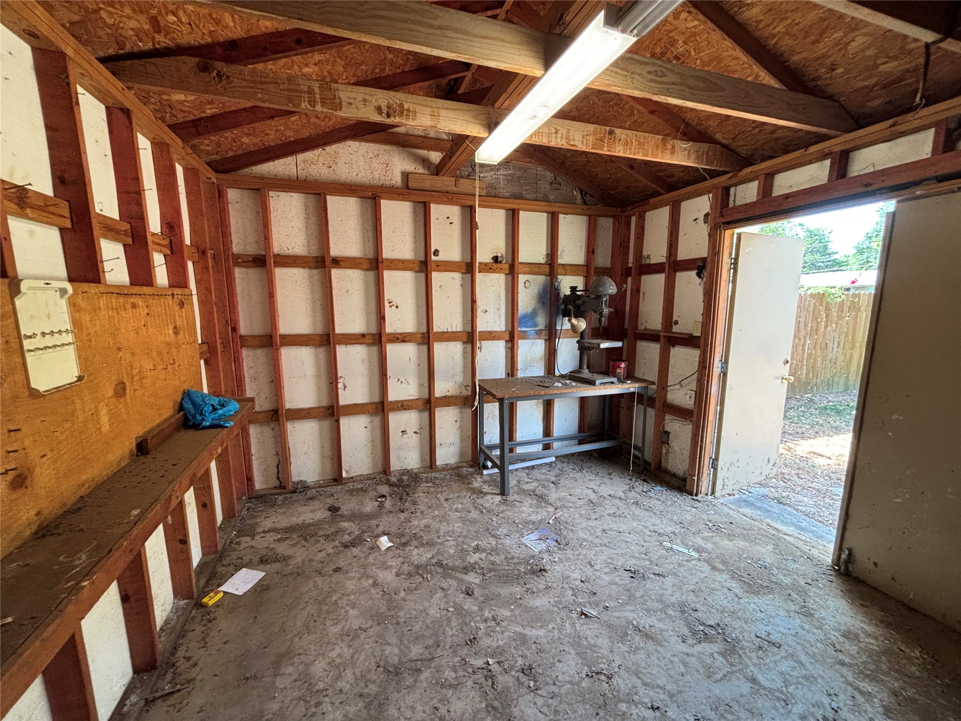367 W Cliff Drive Atoka OK 74525
