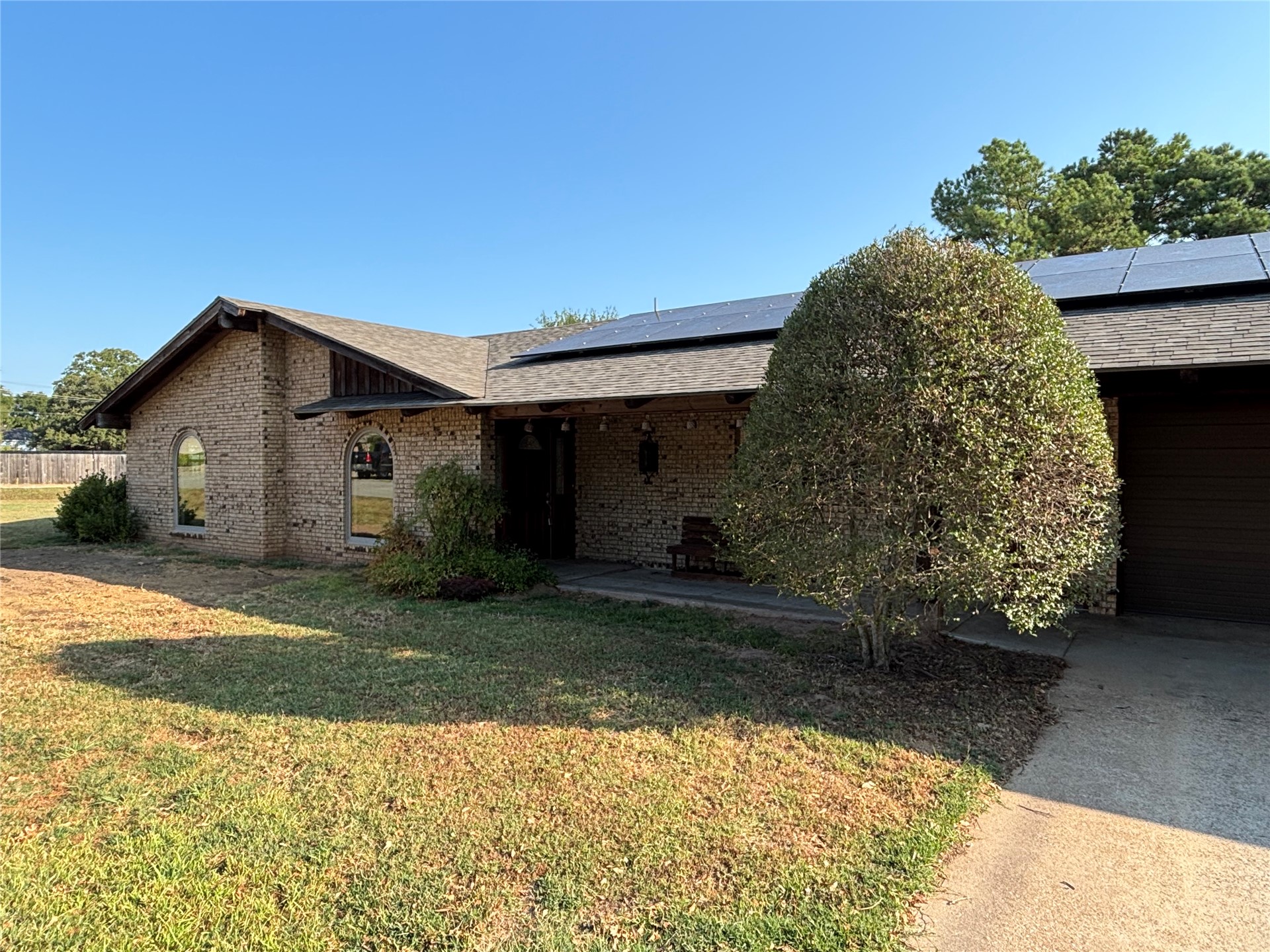 367 W Cliff Drive Atoka OK 74525