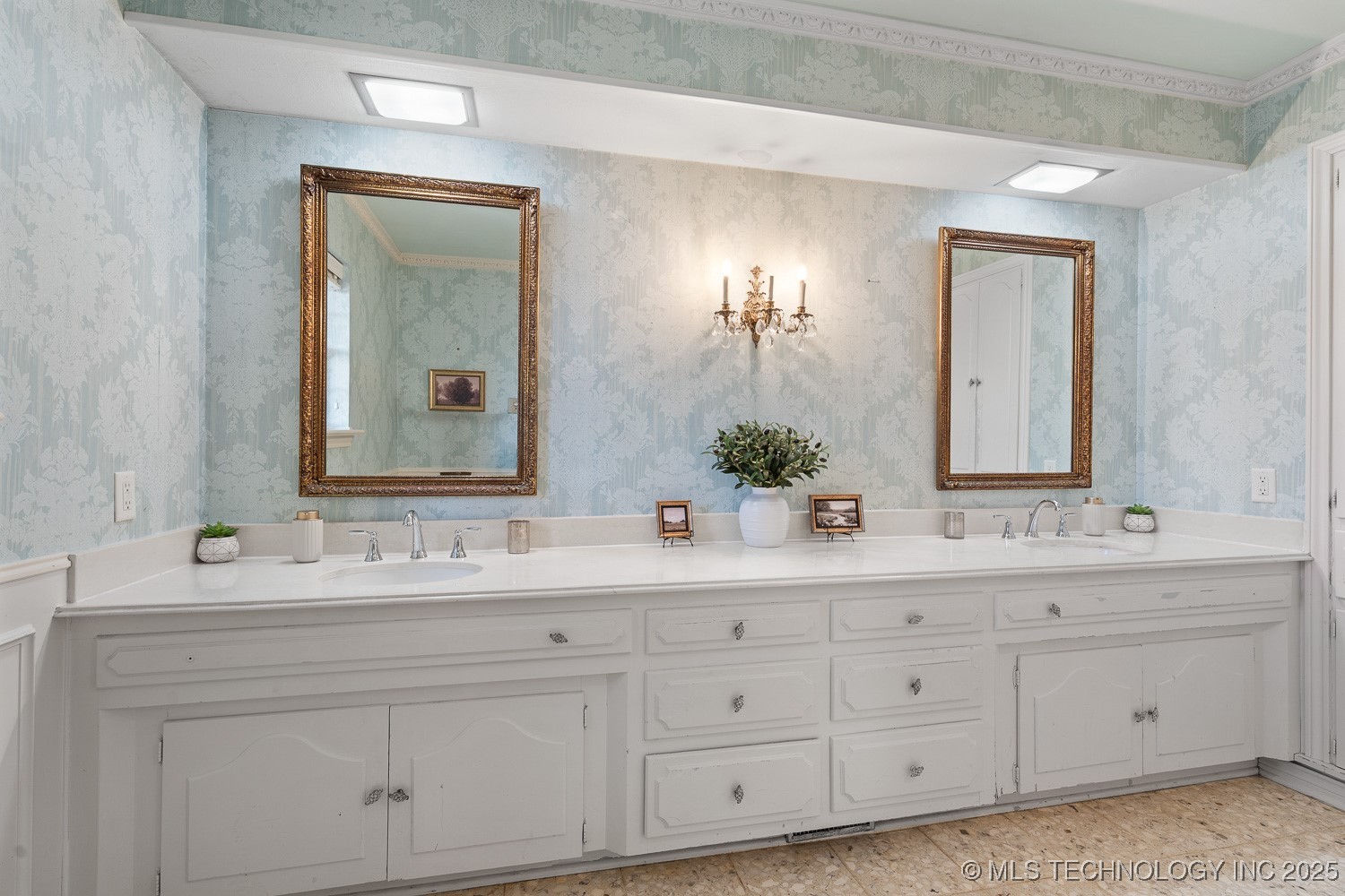 535 Sunset Drive SW Ardmore OK 73401