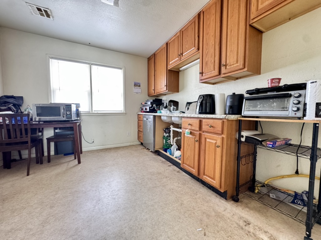 435 S Maple Street Nowata OK 74048