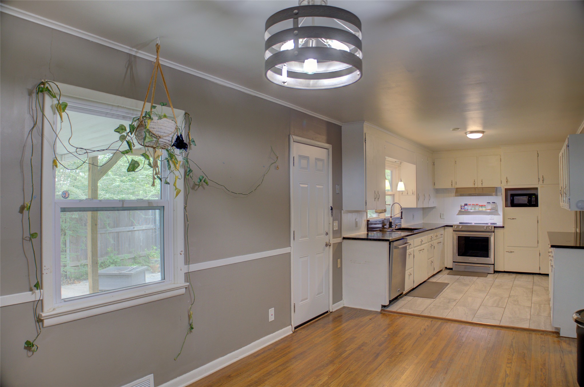 2518 S Winston Avenue Tulsa OK 74114
