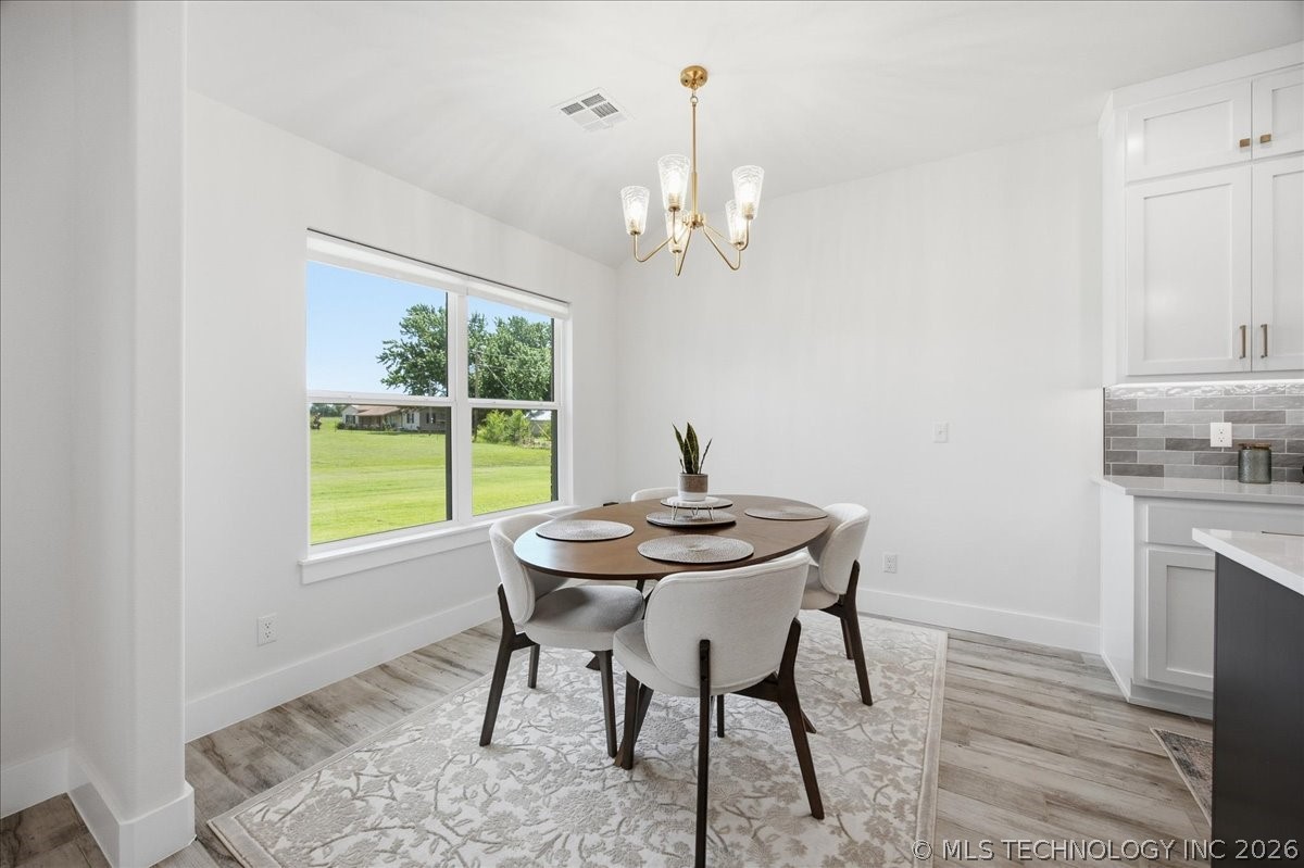 10860 E 450 Road Claremore OK 74017