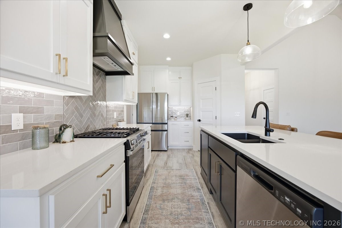 10860 E 450 Road Claremore OK 74017