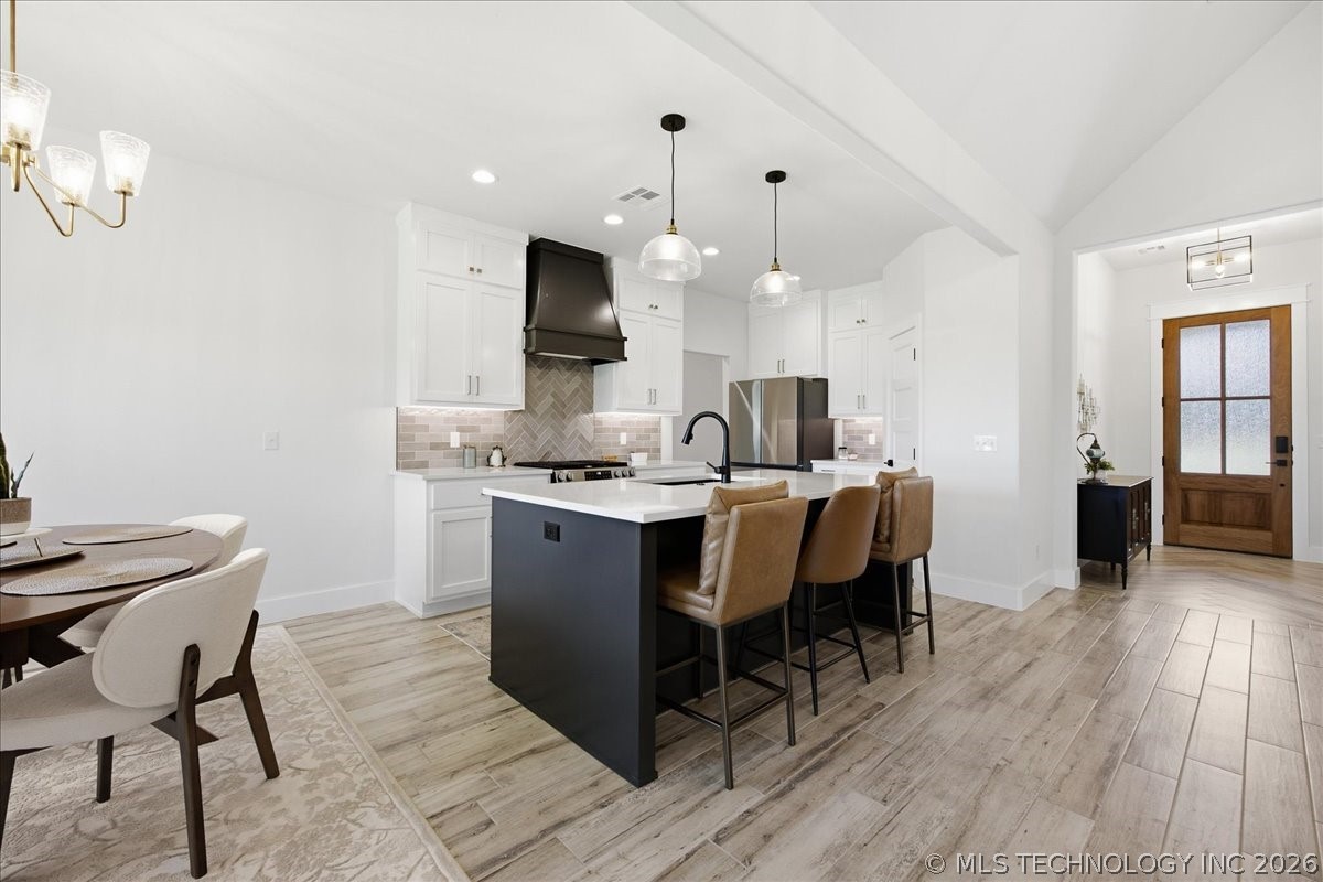 10860 E 450 Road Claremore OK 74017