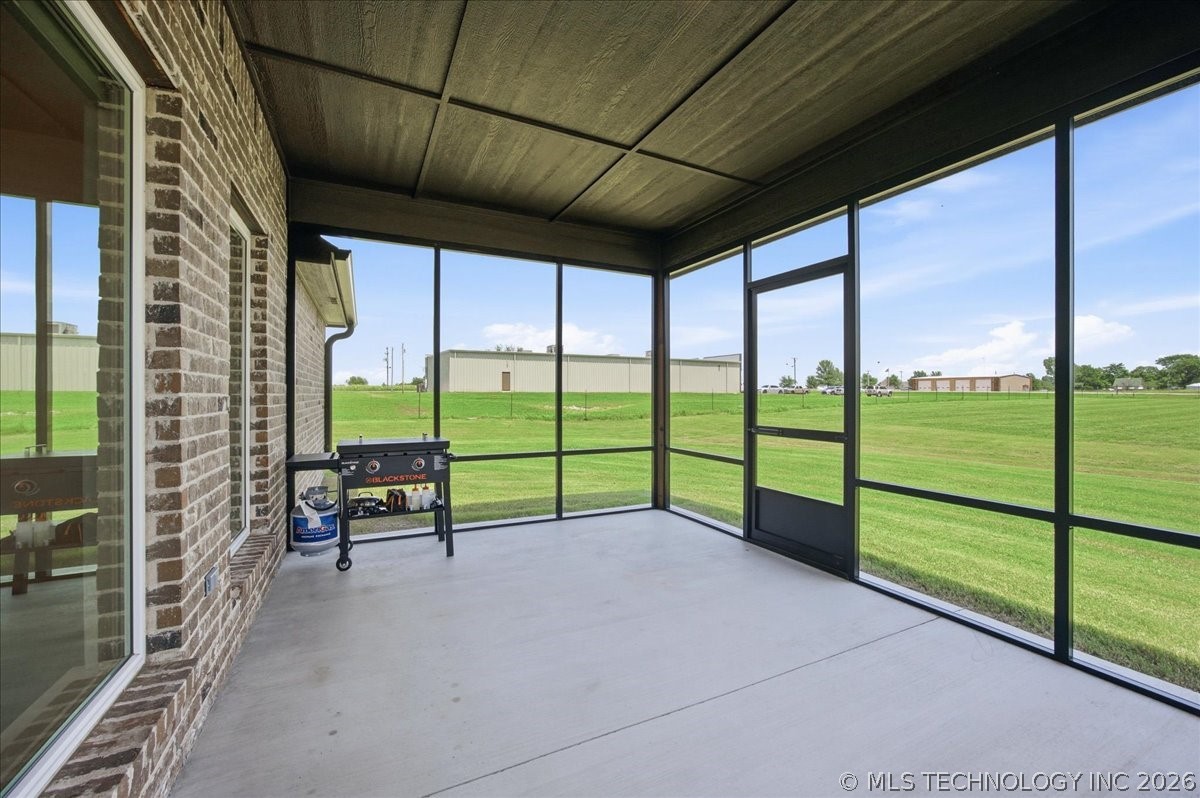10860 E 450 Road Claremore OK 74017