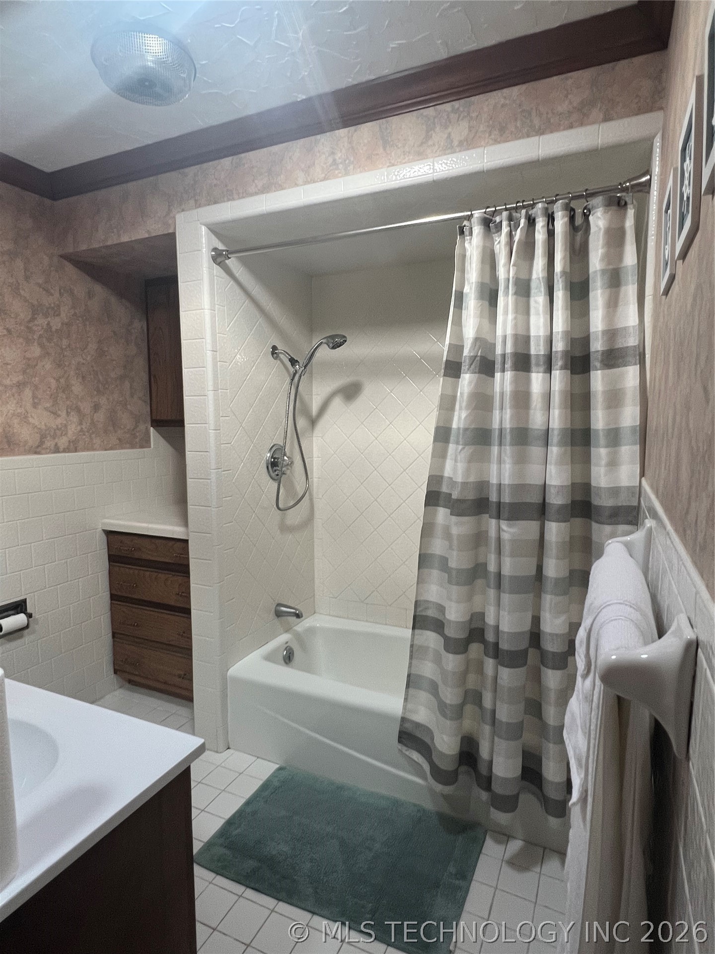 109435 S 4154 Road Checotah OK 74426
