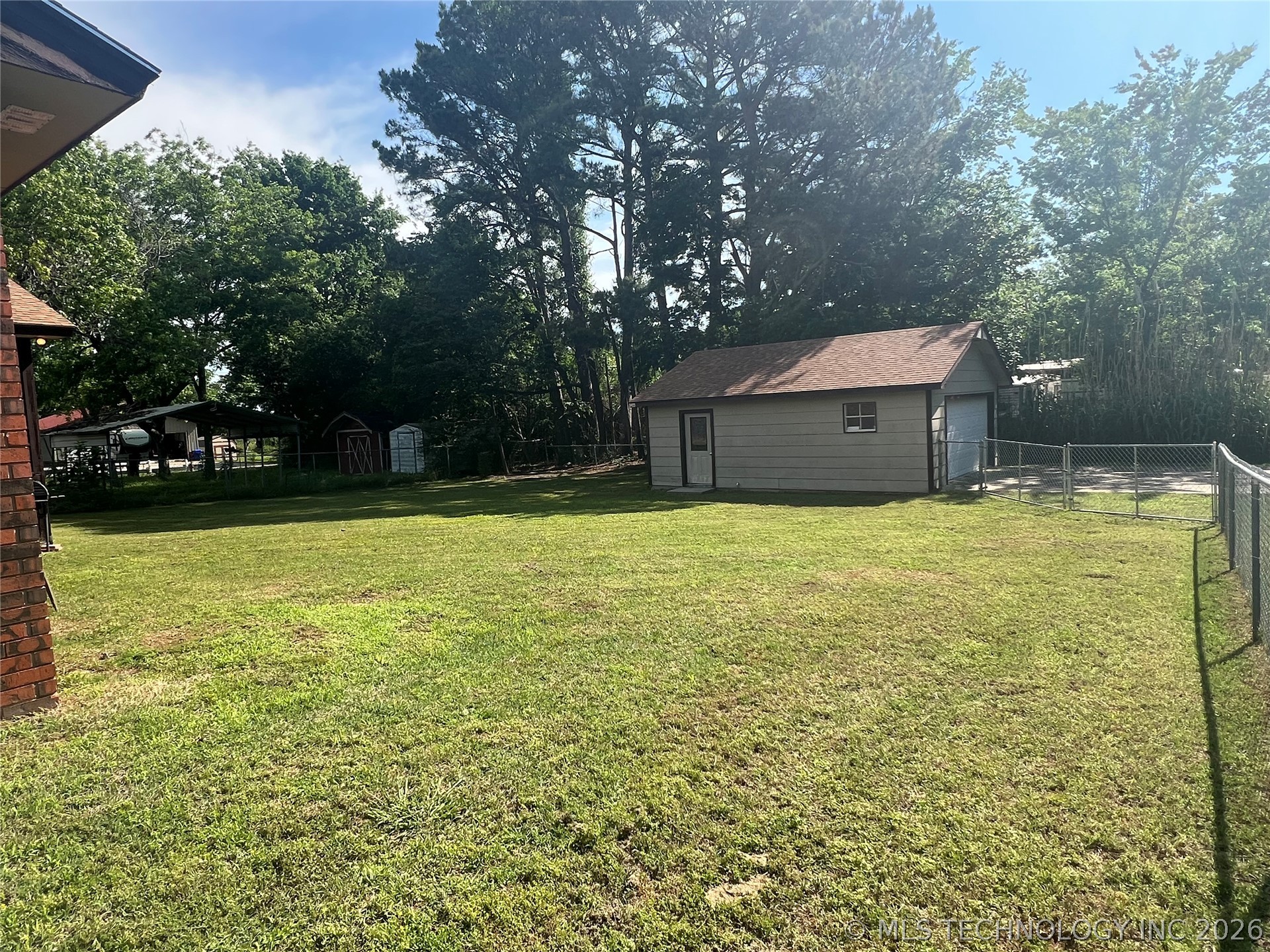 109435 S 4154 Road Checotah OK 74426