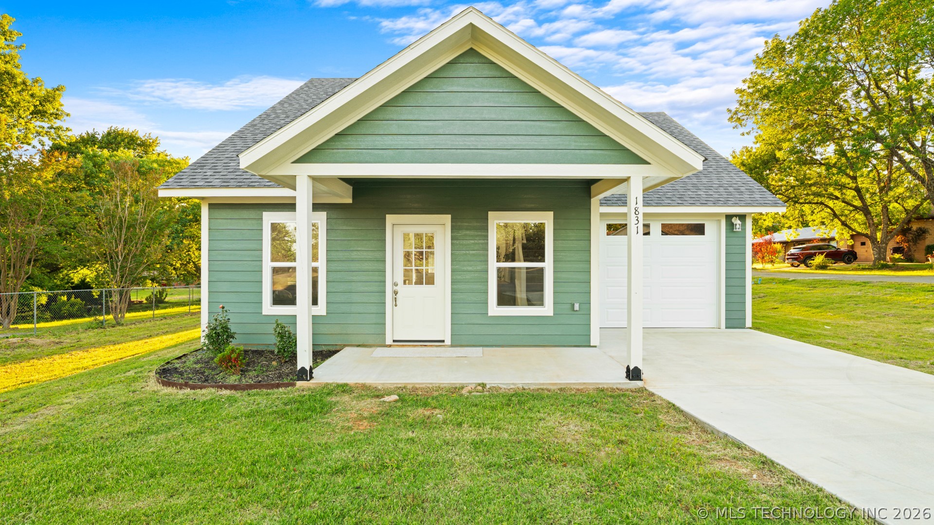 1831 Rockford Drive Eufaula OK 74432