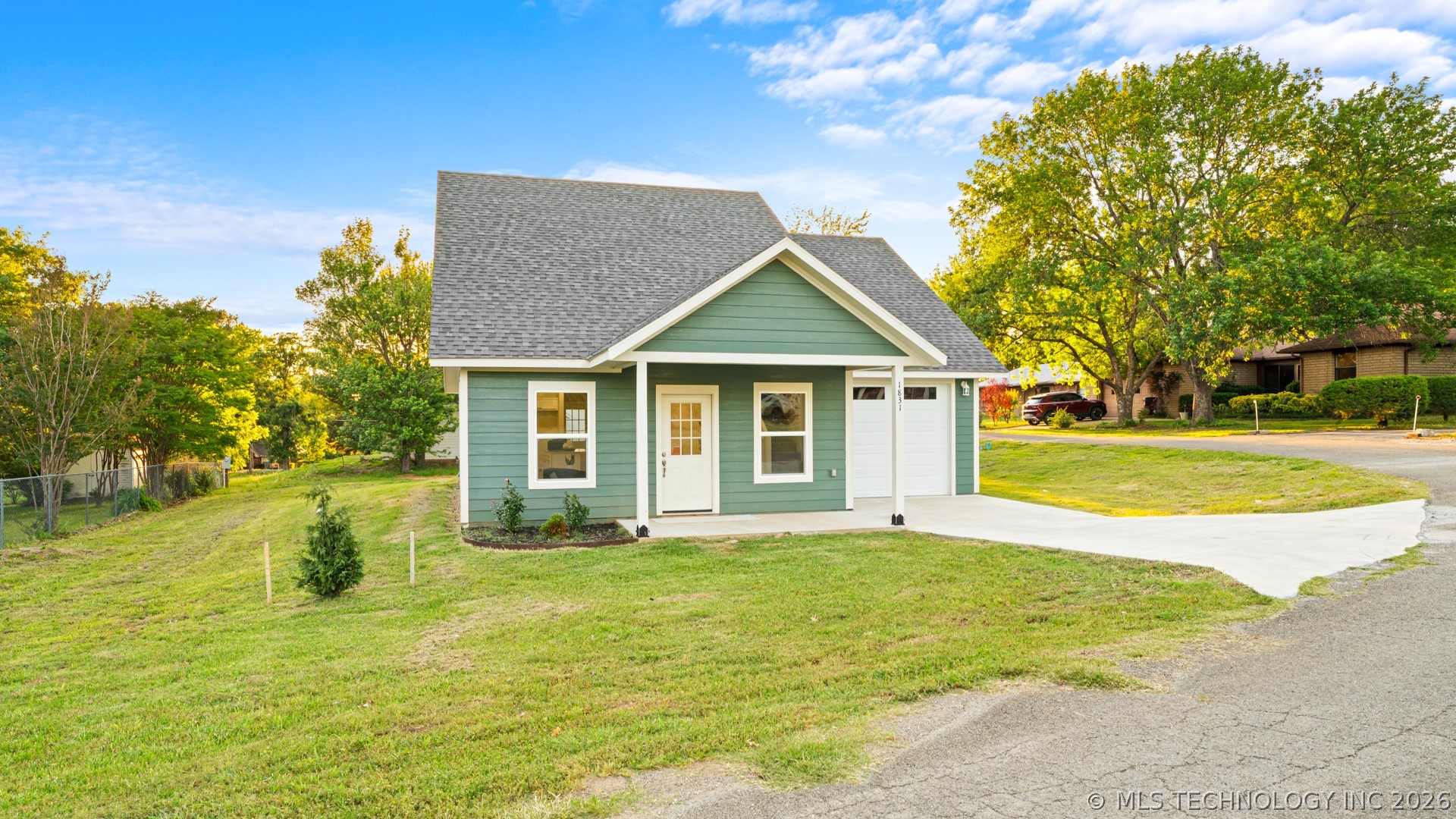 1831 Rockford Drive Eufaula OK 74432