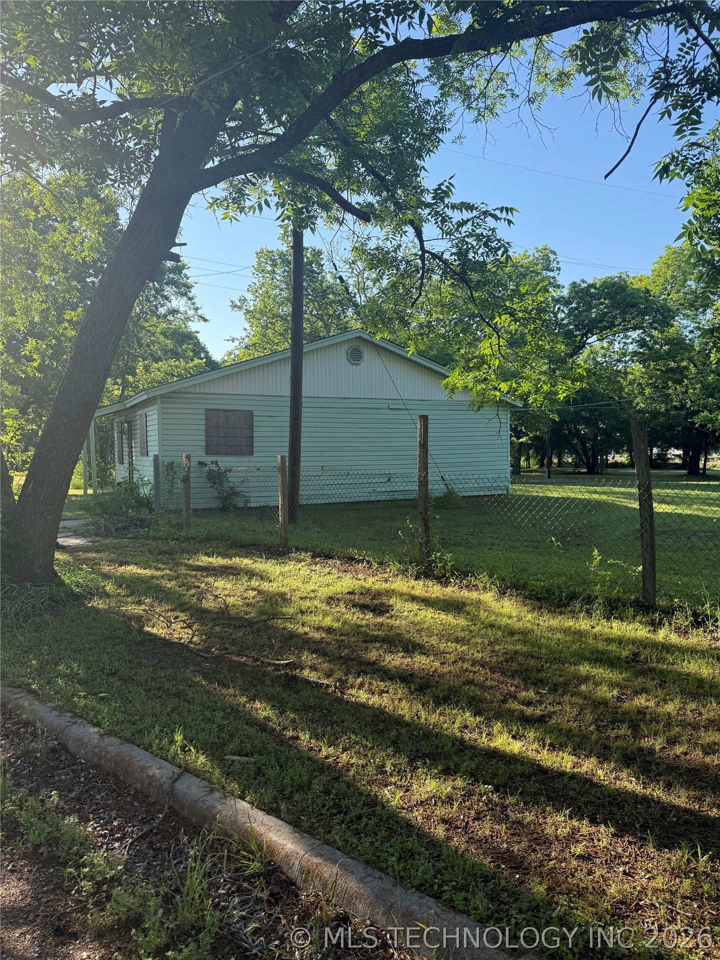 201 4th Avenue SE Ardmore OK 73401