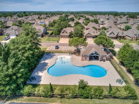 3704 W 107th Street S Jenks OK 74037