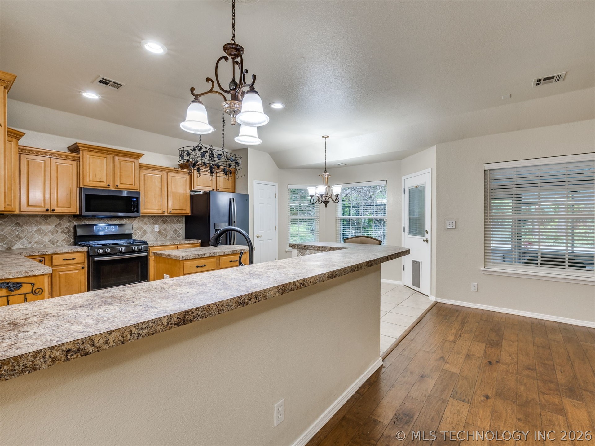 5080 S 195 Place E Broken Arrow OK 74014