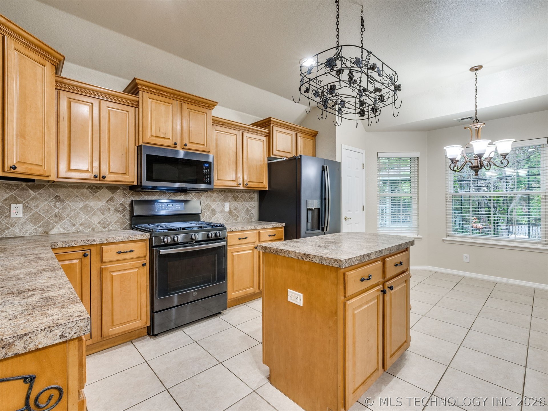 5080 S 195 Place E Broken Arrow OK 74014